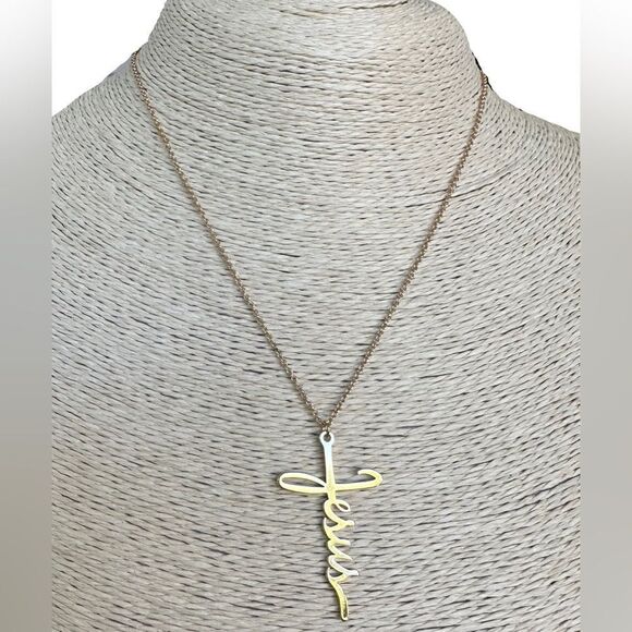 Jesus Necklace Goldtone Christmas Christian Communion Baptism Gift Imagine Faith - Picture 1 of 4